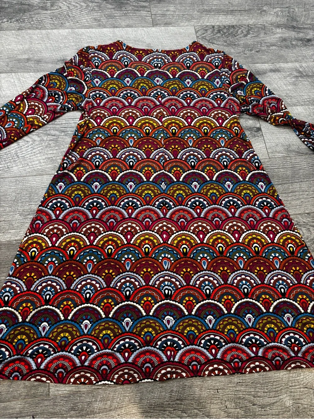 MSK Multicolor Scallop-Print Dress with Gold Ring Detail